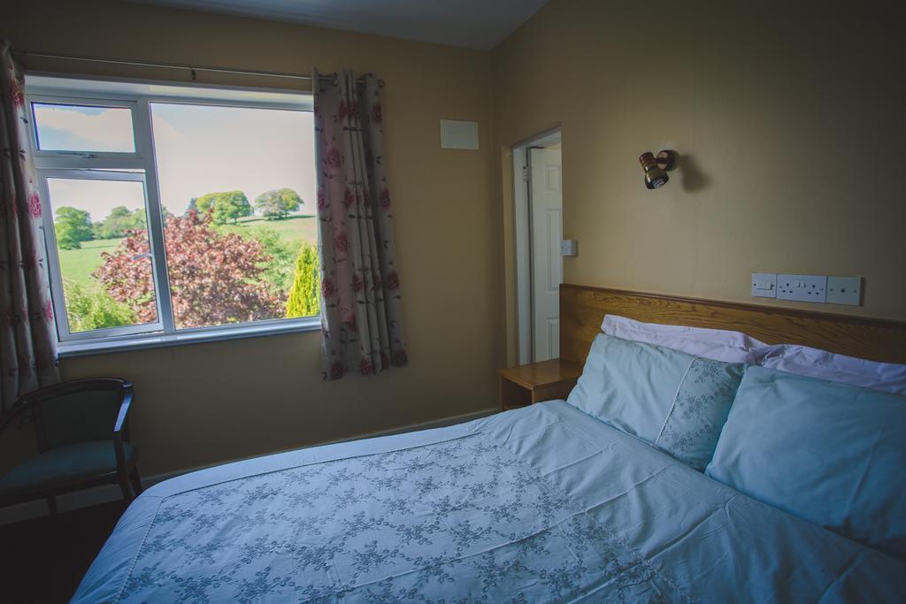Diamond Hill Country House วอเตอร์ฟอร์ด ภายนอก รูปภาพ